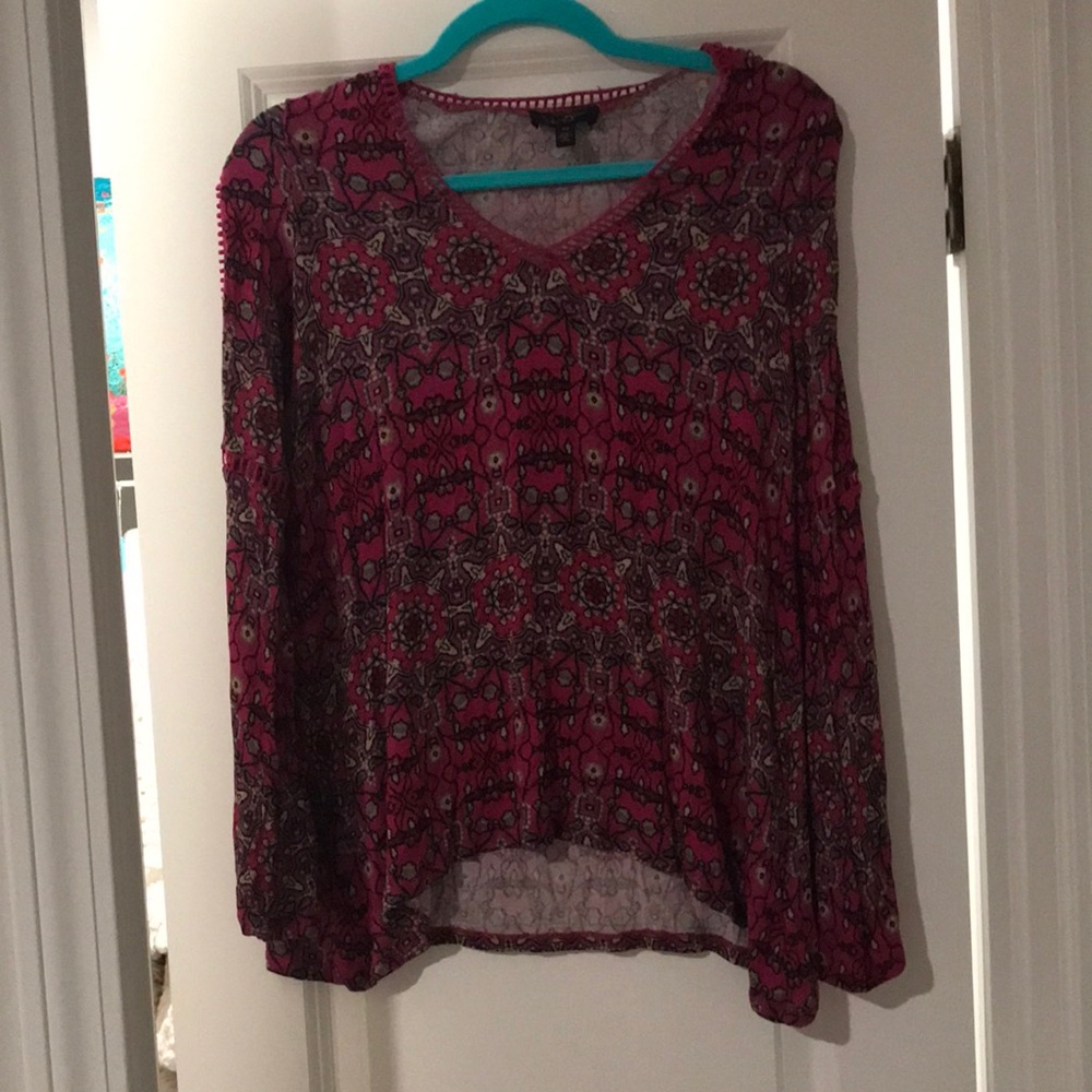 Pink Jessica Simpson flowy top